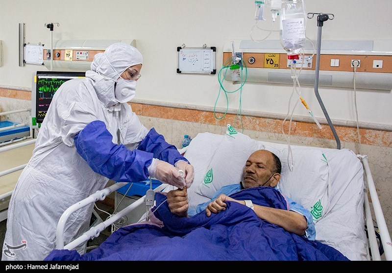 ‌ویدئو| ‌تلاش پرستاران در بیمارستان میناب برای شکست کرونا / ‌تامین تجهیزات و اقلام بهداشتی‌