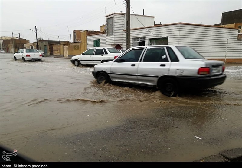 وزش باد شدید و باران و رگبار در راه استان لرستان