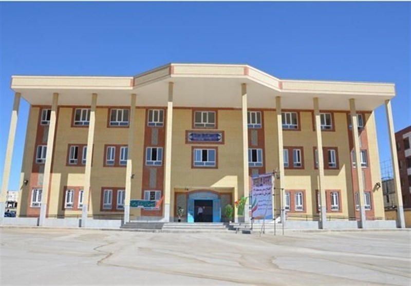 مدرسه 6 کلاسه «کووه‌ای» در جزیره قشم به مناسبت هفته دولت افتتاح شد