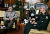دیدار سرلشکر باقری با امیر موسوی به مناسبت روز ارتش