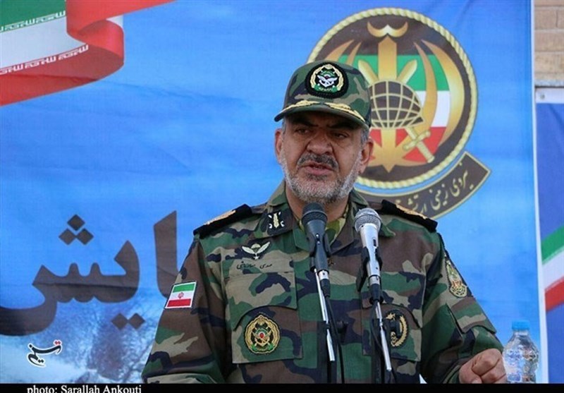 فرمانده قرارگاه جنوب شرق ارتش: سرایت ویروس کرونا در مراکز نظامی استان کرمان نداشتیم