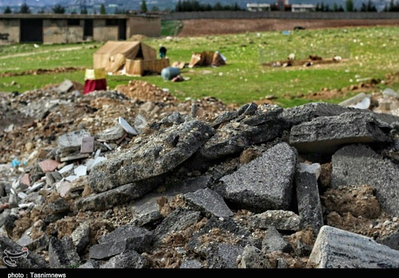 گزارش تسنیم نتیجه داد؛ نخاله‌های حاشیه شهر ایلام پاکسازی شد