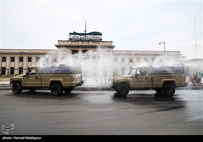 ضدعفونی میدان راه آهن تهران توسط نیروی زمینی ارتش