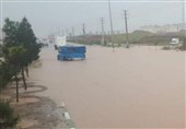 2 محور ترانزیتی مازندران مسدود شد؛ تخریب سیلاب به مناطق روستایی محور هراز
