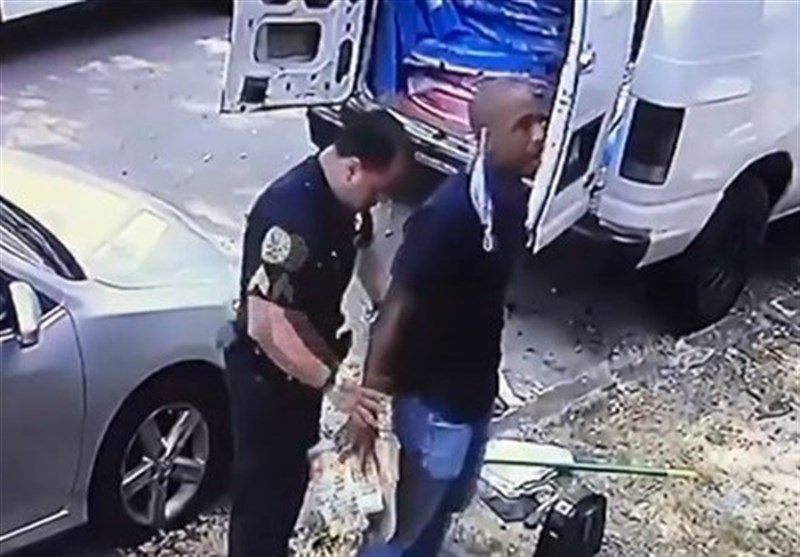 Black Doctor Handcuffed by Miami Police While Helping Homeless (+Video)