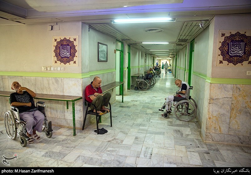 بازگرداندن 3000 نفر از معلولان و سالمندان در پی شیوع کرونا به خانواده‌ها