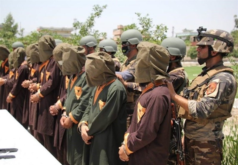 هندوستان تایمز: فرد دستگیر شده در افغانستان مسئول جذب داعش در کشمیر است