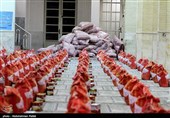 همدان| جهاد ادامه دارد؛ 500 بسته غذایی در بین خانواده‌های آسیب دیده از کرونا توزیع شد