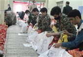 رزمایش مومنانه در همدان آغاز شد / توزیع 5 هزار بسته غذایی ‌در بین نیازمندان