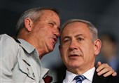 رژیم اسرائیل|بی‌اعتمادی سران صهیونیست به یکدیگر؛ تصویب قوانین بی‌سابقه برای جلوگیری از خیانت نتانیاهو به گانتس