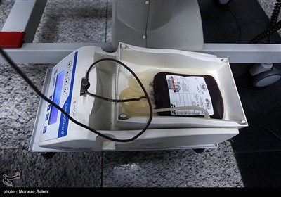 اهدای خون در اولین روز ماه مبارک رمضان - اصفهان
