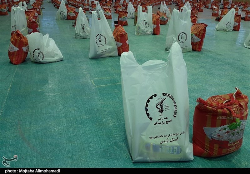 گزارش تصویری بسته‌بندی و توزیع بسته های معیشتی در قزوین