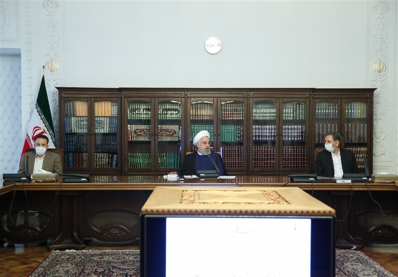 روحانی: بخش دولتی باید پیشتاز مقابله با گرانی باشد