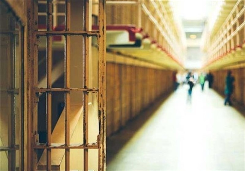 اجرای طرح فاصله‌گذاری در زندان‌ها غیر ممکن است