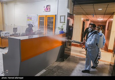 ضدعفونی بیمارستان های تهران توسط بسیجیان