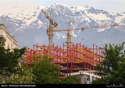 حال و هوای بهاری در شهر تهران