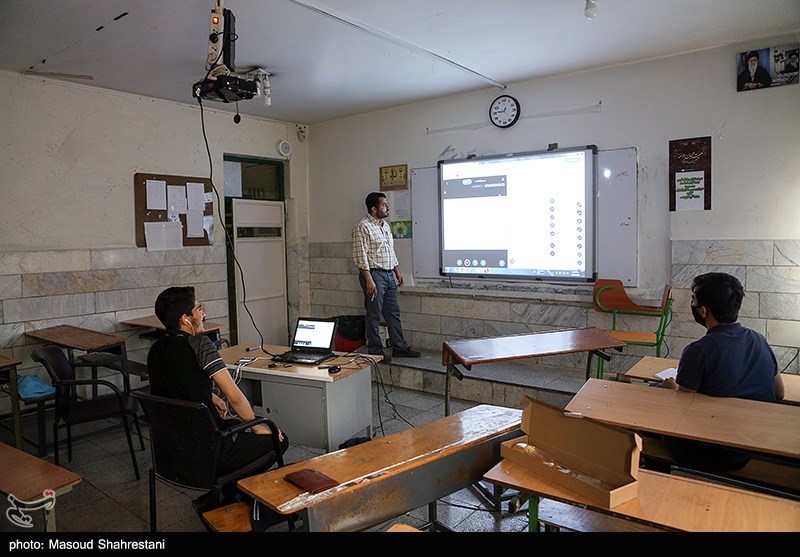 برگزاری کلاسهای آنلاین در روزهای شیوع کرونا