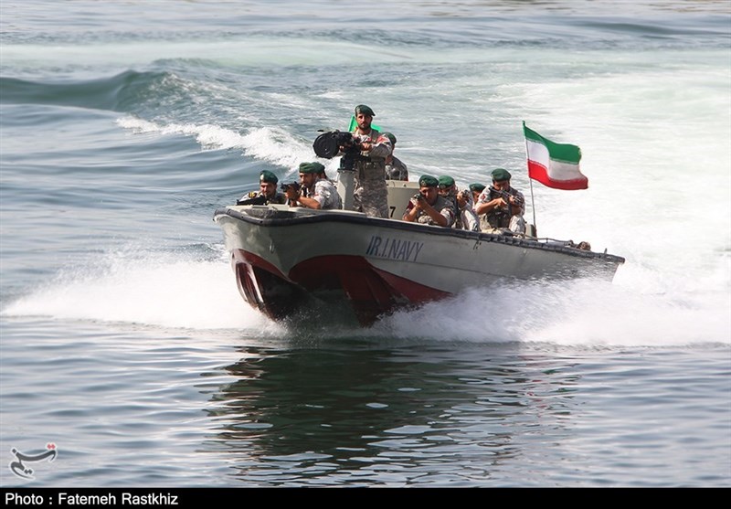 واکنش یک مقام نظامی به دستورالعمل اخیر ارتش آمریکا درباره فعالیت دریایی ایران