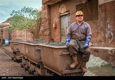 بمناسب روز کارگر / کارگران معدن منگنز ونارچ قم