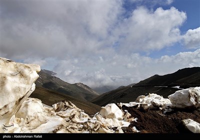 ابر و مه در کوهستان الوند