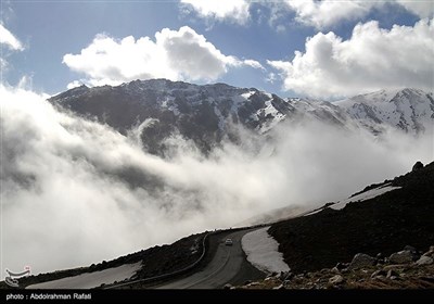 ابر و مه در کوهستان الوند