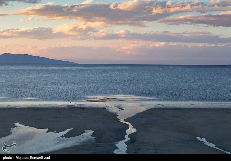 حجم آب دریاچه ارومیه به 5290 میلیارد مترمکعب رسید