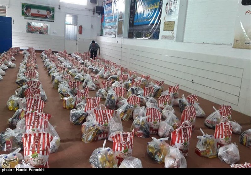 توزیع 3500 بسته معیشتی ‌کمک‌های مومنانه شهرستان اردستان به روایت تصویر‌