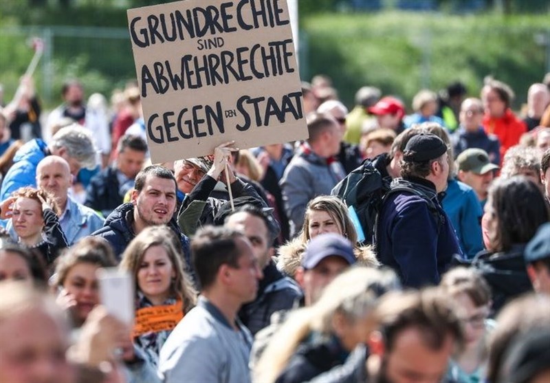 اعتراضات گسترده علیه محدودیت‌های کرونایی در برلین و اشتوتگارت