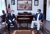 مشاور امنیت ملی افغانستان: برای آغاز مذاکرات بین‌الافغانی تلاش می‌کنیم