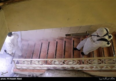 ضدعفونی مراکز و اماکن عمومی تهران توسط بسیجیان تیم جهادی سردار شهید حسین اسدالهی