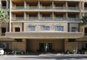 گزارش ویدئویی تسنیم| همکاری شایسته هتل‌های اصفهان با ستاد مقابله کرونا / وقتی سلامتی مردم برای هتلداران ارجحیت دارد