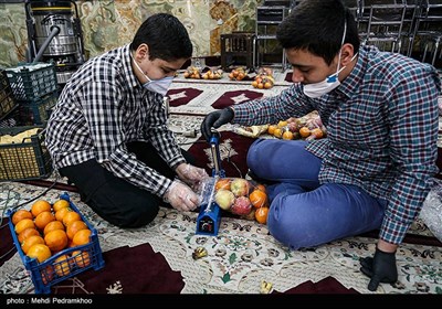 تهیه آب میوه برای مدافعان سلامت - اهواز