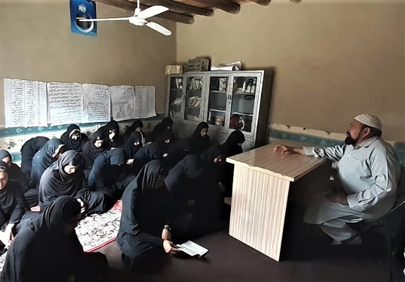 یونیسف: 4 هزار کلاس درسی در مناطق تحت کنترل طالبان ایجاد می‌شود