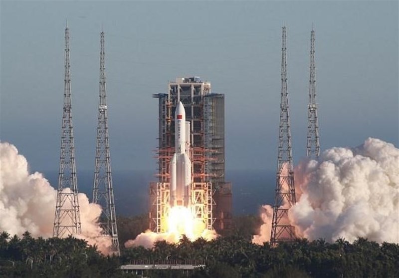 چین با پرتاب موشک فضایی تازه یک گام به فتح فضا نزدیک شد