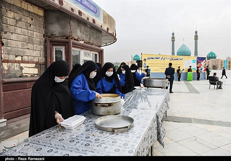 افتتاح هم‌زمان 1000 مرکز اطعام مهدوی در مسجد مقدس جمکران به‌روایت تصویر