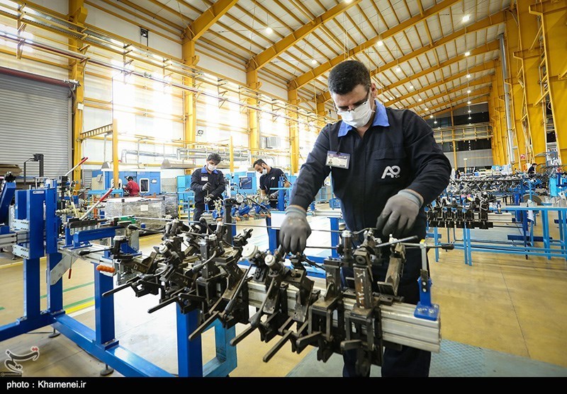 گیلان| نیاز واحدهای صنعتی به مشوق‌های تولید؛ «کرونا» عیار تولید ملی را نشان داد