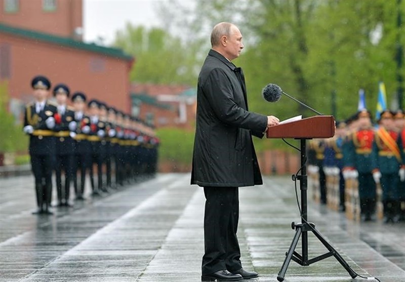 پوتین: در هر شرایطی برنامه تقویت توان نظامی را محقق خواهیم کرد