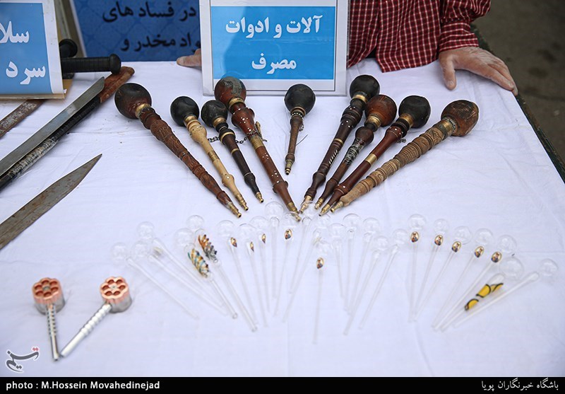 نمایشگاه کشفیات مواد مخدر استان البرز به روایت تصویر