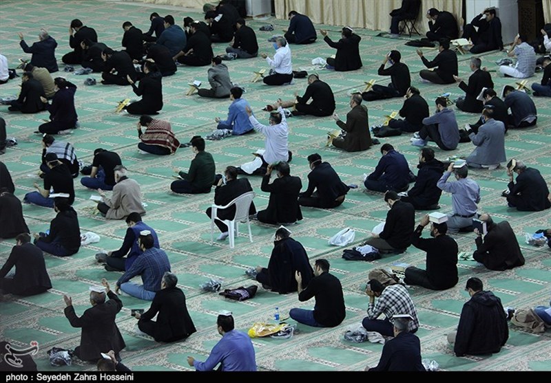 مراسم احیای شب نوزدهم ماه مبارک رمضان در مصلی بزرگ تبریز به روایت تصویر