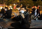برگزاری مراسم احیا شب 19 ماه رمضان در کاشان به روایت تصویر