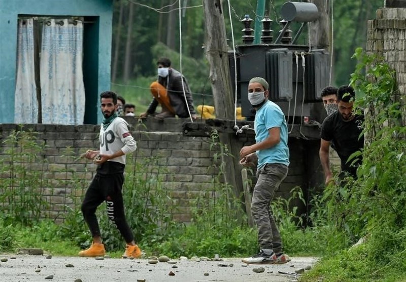 Renewed Clashes in Kashmir After Indian Soldiers Kill Civilian (+Video)