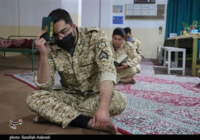  گزارش تصویری از مراسم احیای دومین شب از شب‌های قدر از آسایشگاه سربازی پایگاه هوانیروز کرمان 