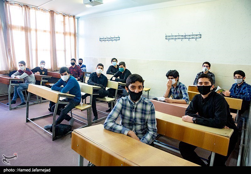 تصمیم‌گیری درباره نحوه بازگشایی مدارس استان اصفهان با ستاد کرونا است