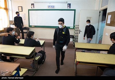 Iran Reopens Schools in Low-Risk Areas