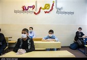 حضور دانش آموزان در کلاس درس پس از بازگشایی مجدد مدارس در پی اعلام ستاد ملی مقابله با ویروس کرونا 