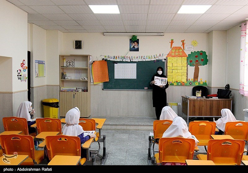 وجوه معطل مانده در مدارس استان مرکزی به اولیای دانش‌آموزان برگردانده می‌شود
