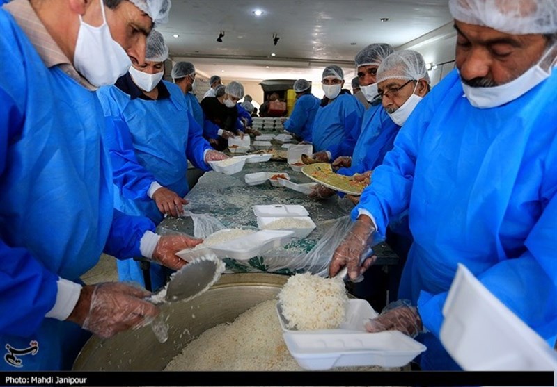110 هزار پرس غذای گرم در طرح اطعام عید غدیر در سطح استان کرمان توزیع می‌شود