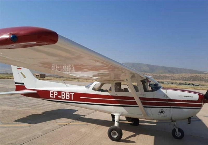 نخستین هواپیمای «هوانوردی عمومی» وارد فرودگاه خرم‌آباد شد