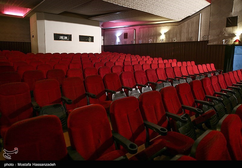 ضدعفونی و آماده‌سازی سینماهای مشهد برای بازگشایی + فیلم