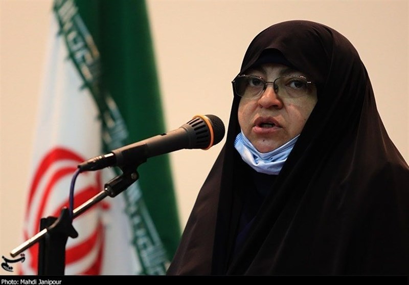 رئیس علوم پزشکی اصفهان: جهش ویروس و افزایش ابتلا به رفتارهای اجتماعی بر می‌گردد/ به نیروی انسانی مجرب نیاز داریم